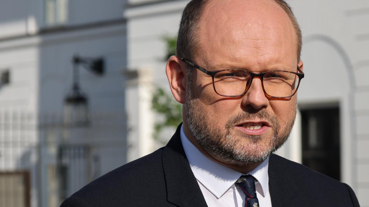 Przydacz skrytykował Sikorskiego, minister odpowiada. "Chciałbym tylko przypomnieć..."