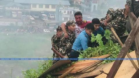 Katastrofa samolotu w Nepalu. Ocalał tylko pilot