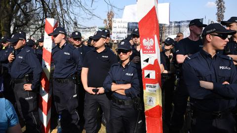 Tłumy na placu Piłsudskiego