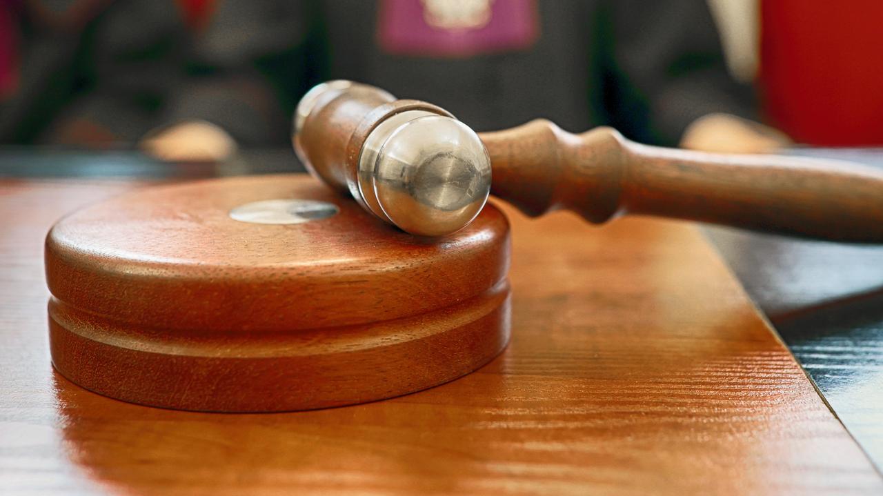 "Za karę" włożył ośmioletniego chłopca do wanny z gorącą wodą. Odpowiada za usiłowanie zabójstwa