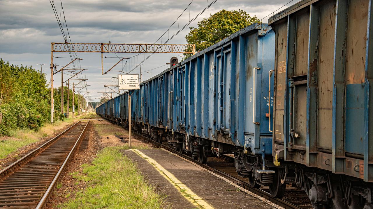 Wyprzedaż w PKP Cargo. Tysiące wagonów pod młotek