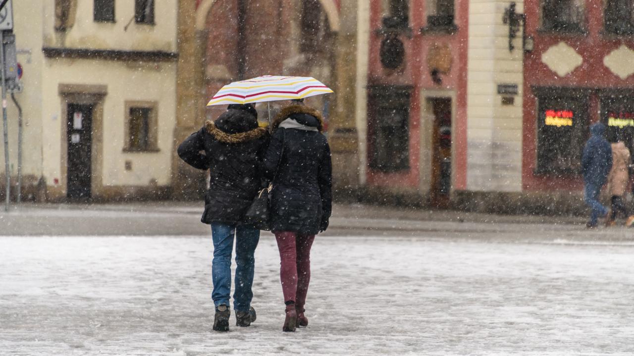 Pogoda. Jakie będą dalsze losy opadów marznących?