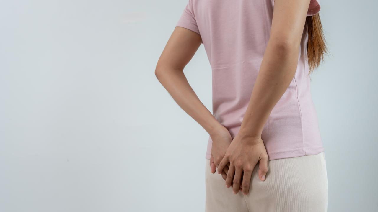 Korzystasz ze telefona w toalecie? Narażasz się na hemoroidy