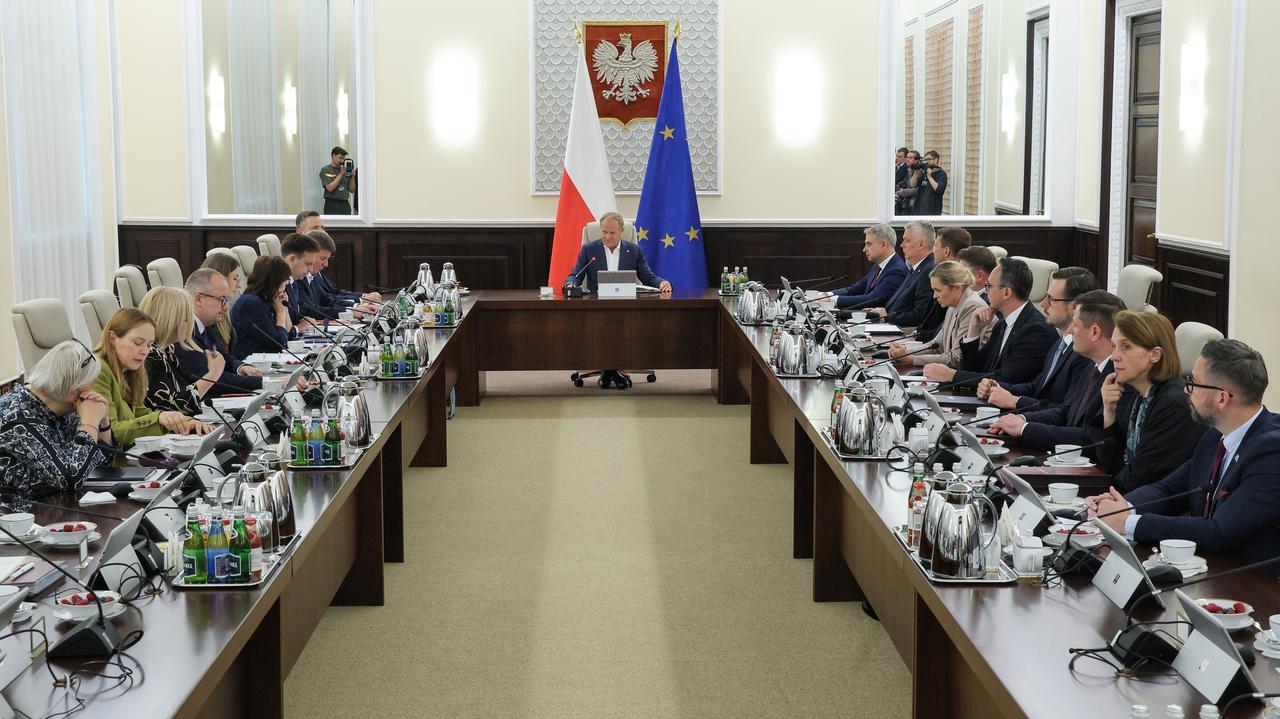Spór o płacę minimalną. "Resort nigdy nie przedstawił takiej propozycji"