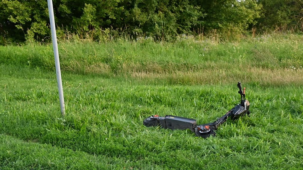 Wypadek dwóch 14-latek na hulajnodze. "Nie dostosowały prędkości"