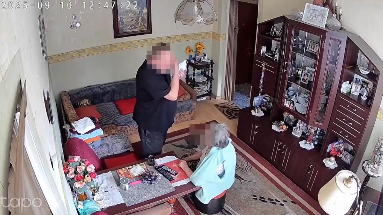 Chciał okraść seniorkę, nie wiedział, iż w mieszkaniu jest kamera. Wpadł w Zakopanem