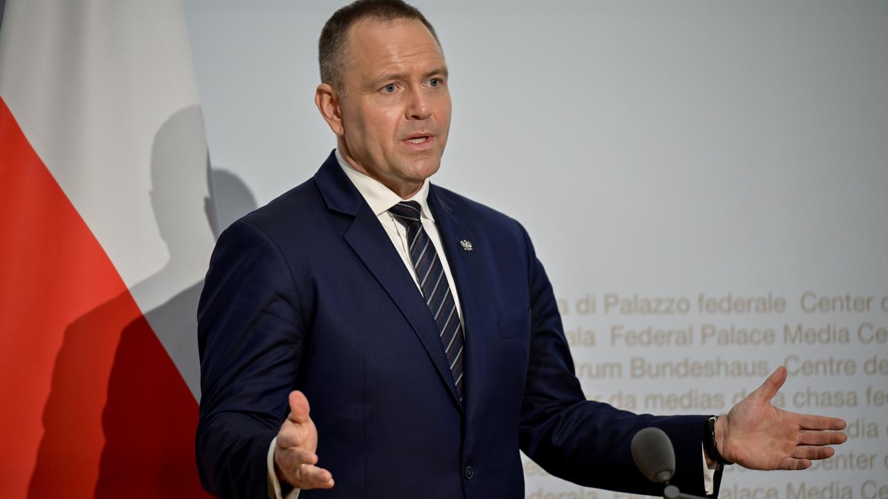 Czy prezydent powinien podpisać ustawę o statusie osoby najbliższej? Sondaż