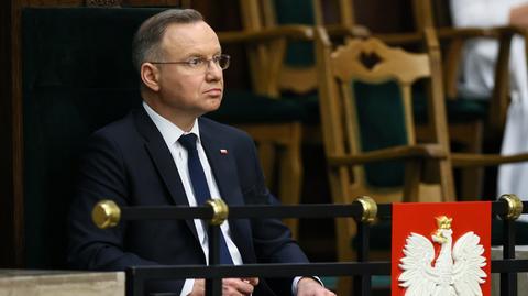 Prezydent nie podpisze nominacji ambasadorskich, ale nie zablokuje wyjazdów na placówki. Co to oznacza? 