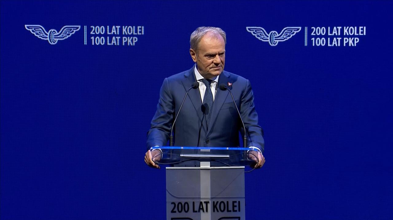 Premier: kolej będzie absolutnym priorytetem rządu