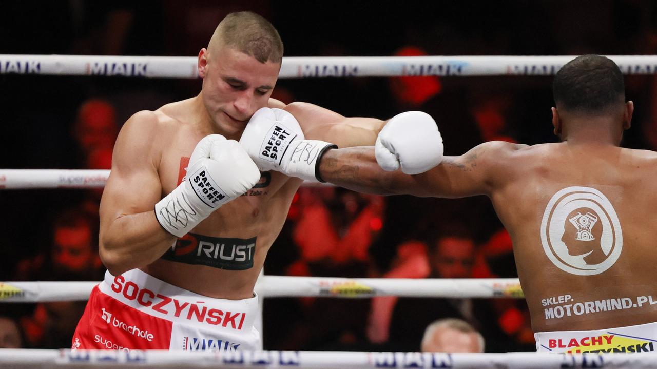 Ciosy "jak na egzekucji". Czekały kwiaty, a była msza w intencji Michała 