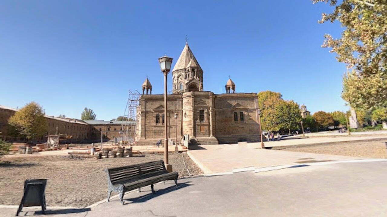 Arcybiskup aresztowany za "zakup narkotyków". W tle konflikt z premierem