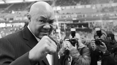 George Foreman zmarł w wieku 76 lat. Wideo archiwalne