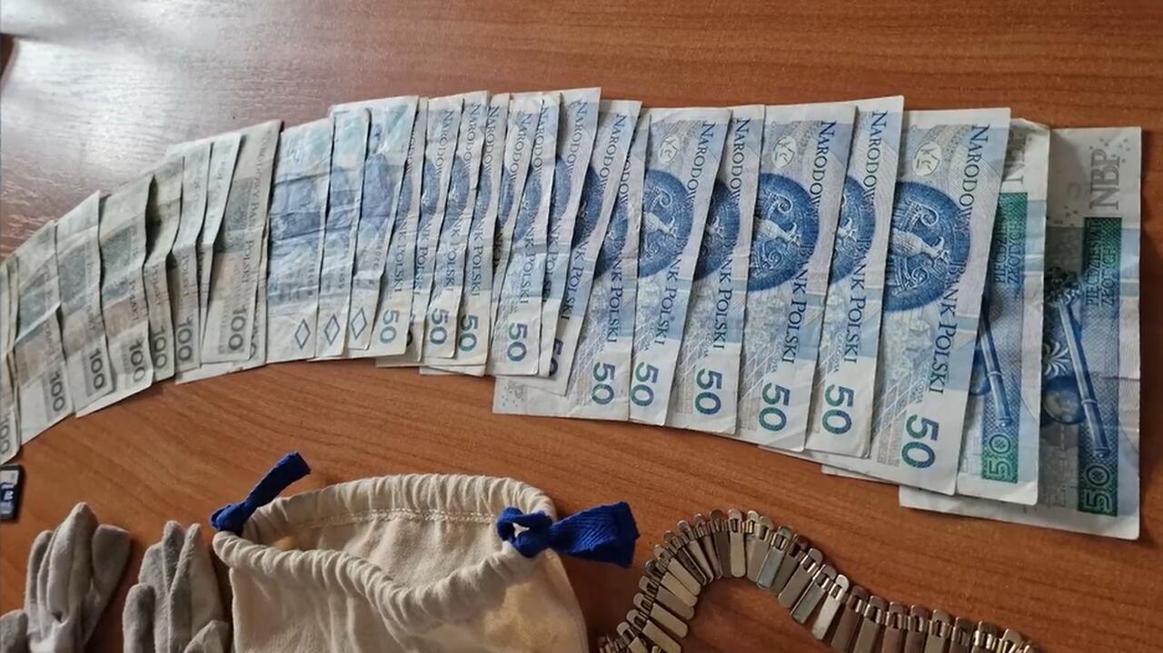 Ona miała być pracownicą administracji, oni hydraulikami. Straty: co najmniej 250 tys. złotych