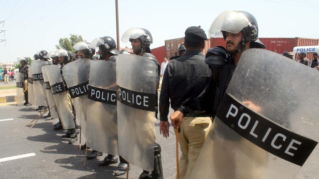 Zatrzęsła się ziemia, więźniowie wykorzystali okazję. 200 osadzonych uciekło