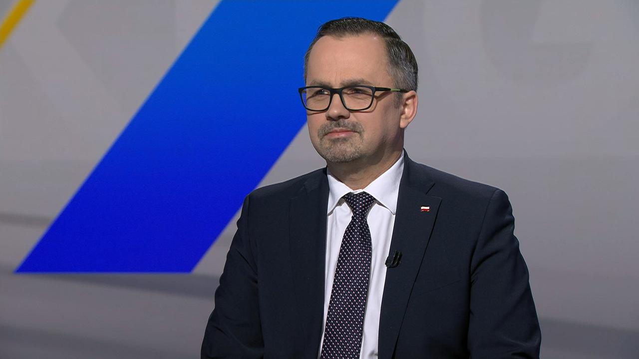 "Normalsi" i "podjęcie boju". Horała o sporach w PiS