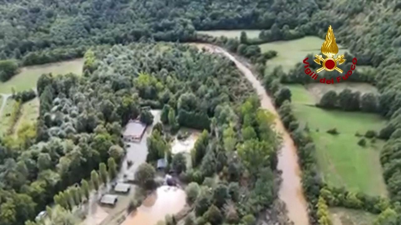 Woda porwała turystkę z kempingu. Na oczach męża