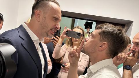 "Cicho, mówię!", "różowa kiecka", "brawo minister Czarnek, wstajemy" i "kolorowe kredki"