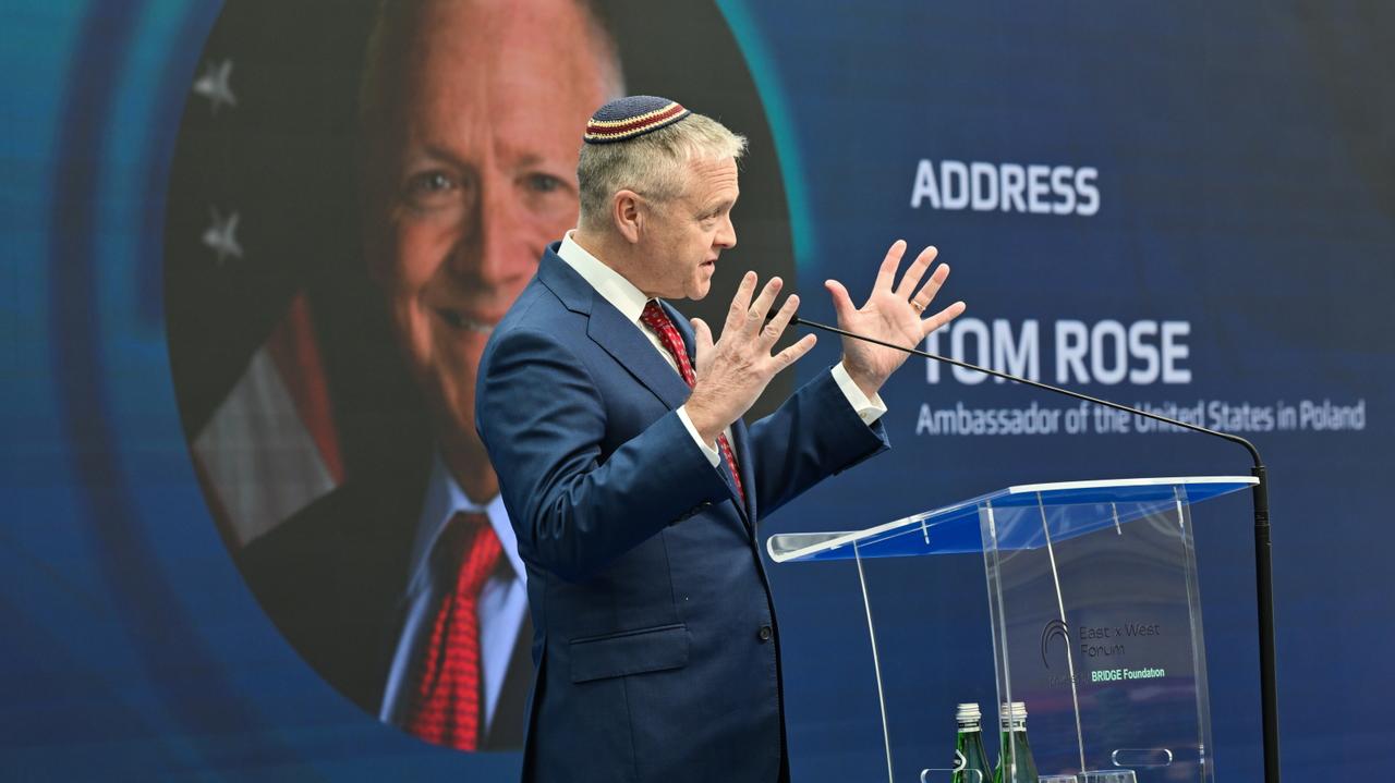 "Zagrożenie, które wisiało nad nami, zniknęło". Ambasador o "zwycięstwie" USA