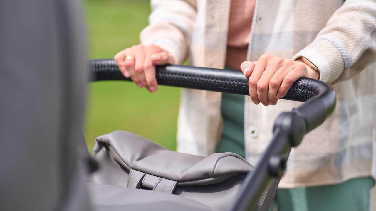 200 tysięcy złotych zamiast 800 plus? "Pieniądze to nie jedyny powód spadku dzietności"