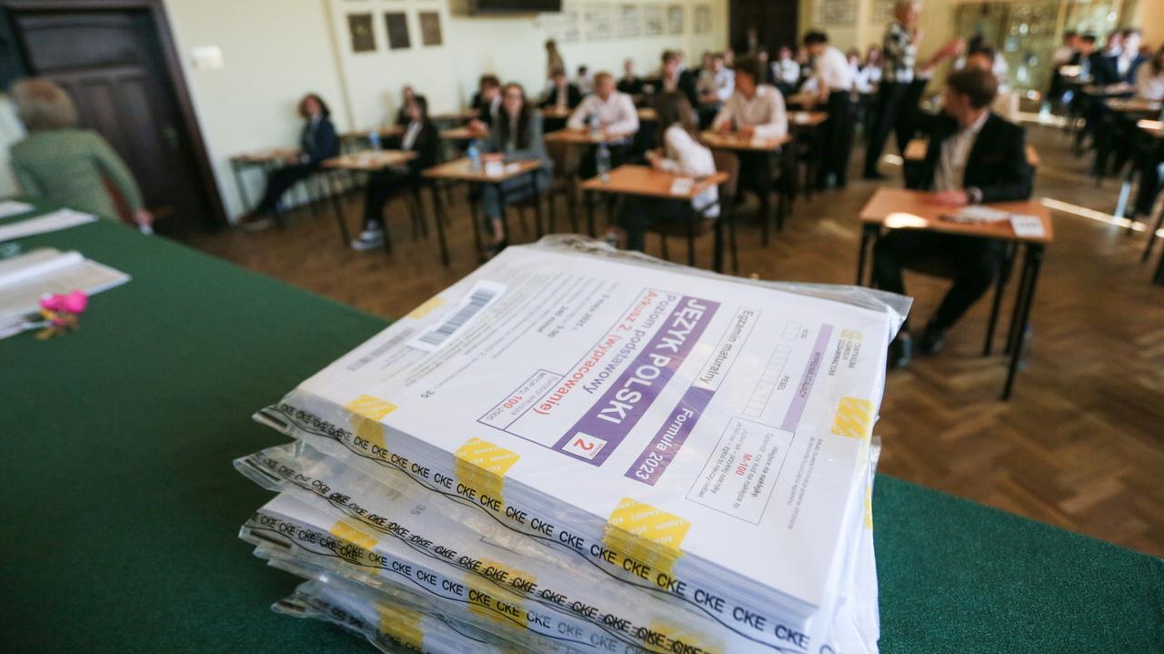 Ukraiński na maturze? Co wspólnego ma z tym Czarnek