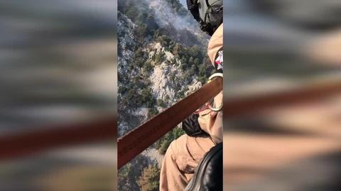 Polscy strażacy i policjanci pomagają w Turcji w walce z pożarami (wideo z 9.08)