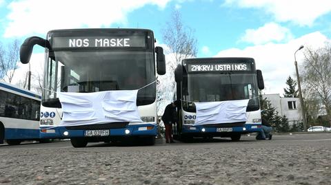 Autobusy w maskach na ulicach Gdyni 