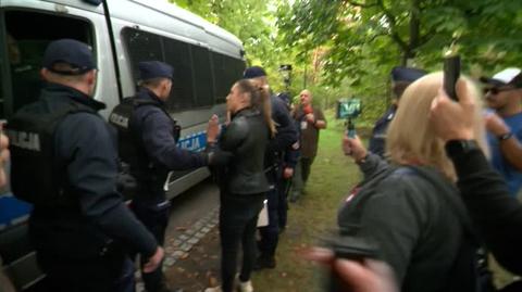 Interwencja policji wobec Gajewskiej. Funkcjonariusz do reportera TVN24: proszę nie szukać tanich sensacji