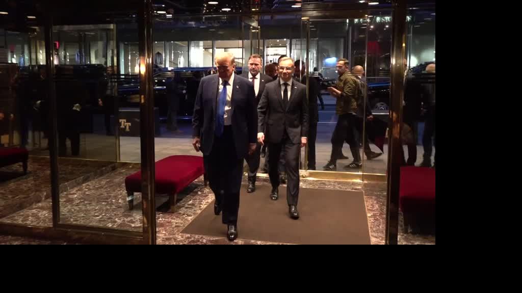 1804N077X TRUMP