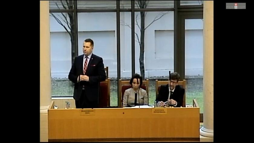 Sędzia TK pyta, kiedy Sejm może przekazać całość dokumentów dotyczących KRS 