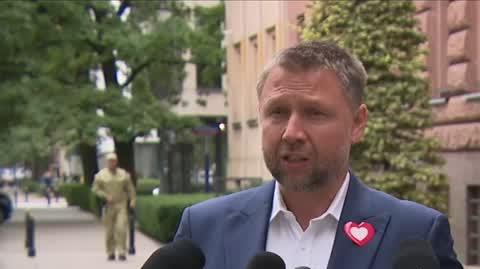 Kierwiński: Łapówki, sprzedawanie dokumentów i kłamstwa. Tak wygląda polityka PiS-u w sprawie afery wizowej