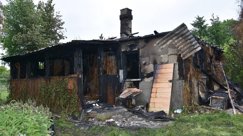 Suchowola. 33-latka przyznała, że podpaliła dom swojego partnera. Powiedziała, że się niego zdenerwowała