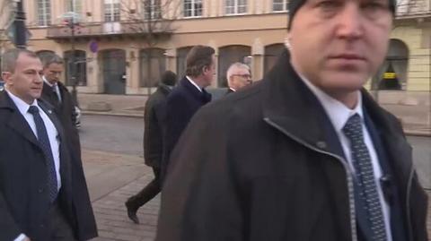 David Cameron na spacerze w Warszawie