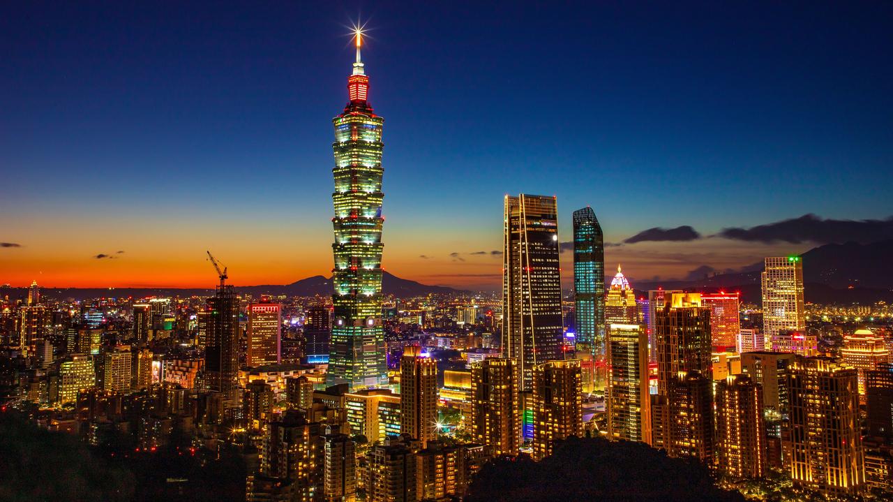 Groźby Chin, wojna celna Trumpa. "Już samo przetrwanie jest dla nas trudne"