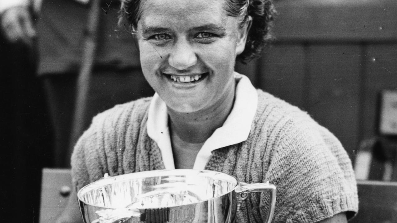 Jadwiga Jędrzejowska pierwszą gwiazda polskiego tenisa. Iga Świątek