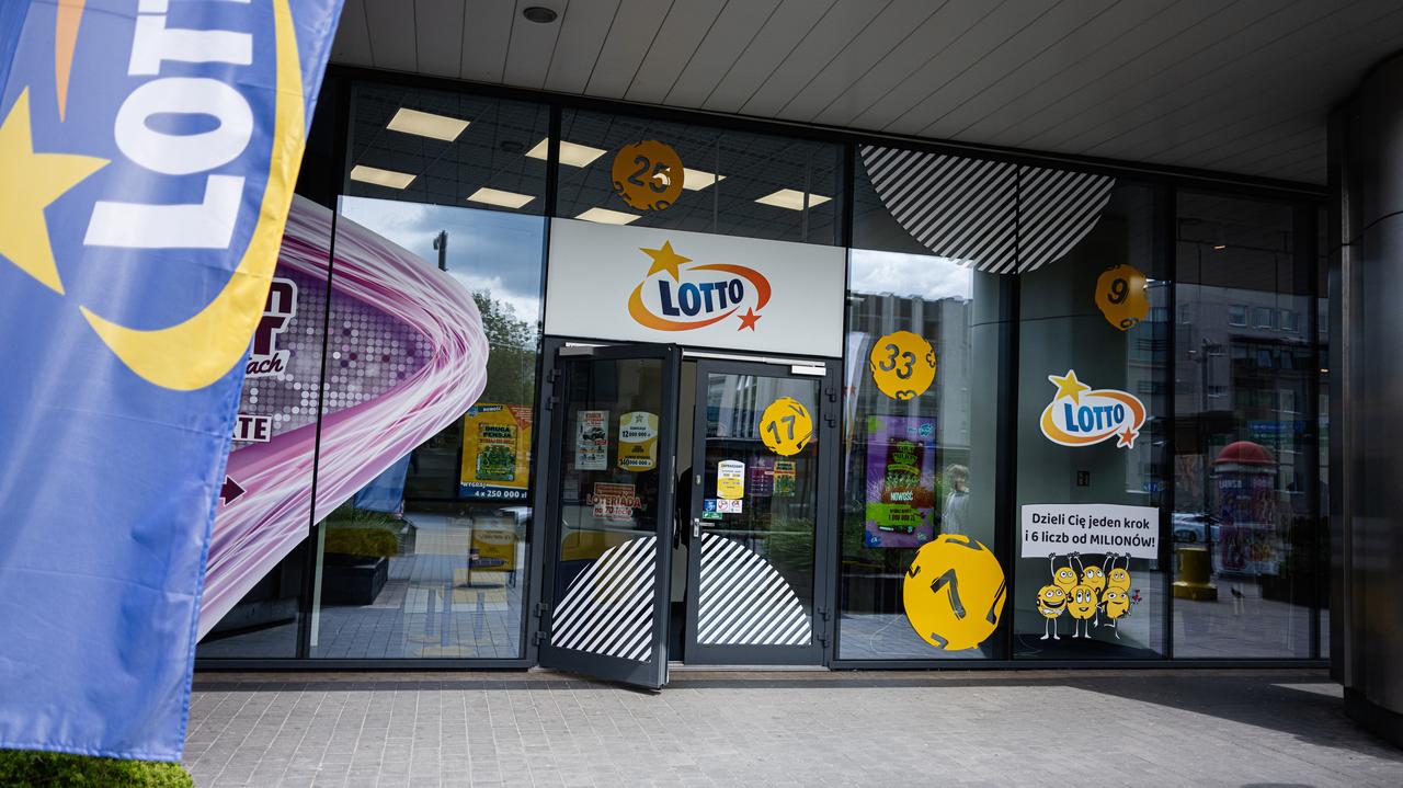 Milionowe wygrane w Lotto, które przepadły. Ile pieniędzy Polacy nie odebrali?
