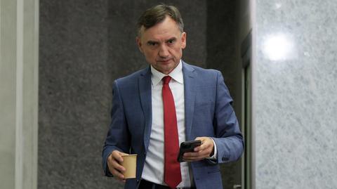 Zmienili terminy urlopów. Sąd przyspiesza w sprawie Ziobry