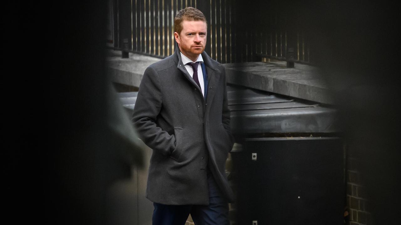 Doradca premiera zrezygnował ze stanowiska. W tle akta Epsteina