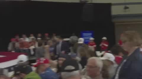 Muzyka na żywo towarzyszy wiecom Partii Republikańskiej