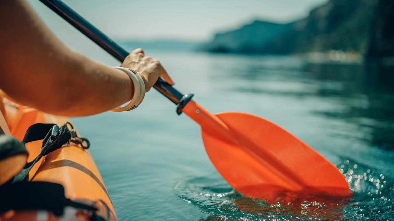 Trener młodych kajakarzy z zarzutami. Zbierał pieniądze i nie rozliczał