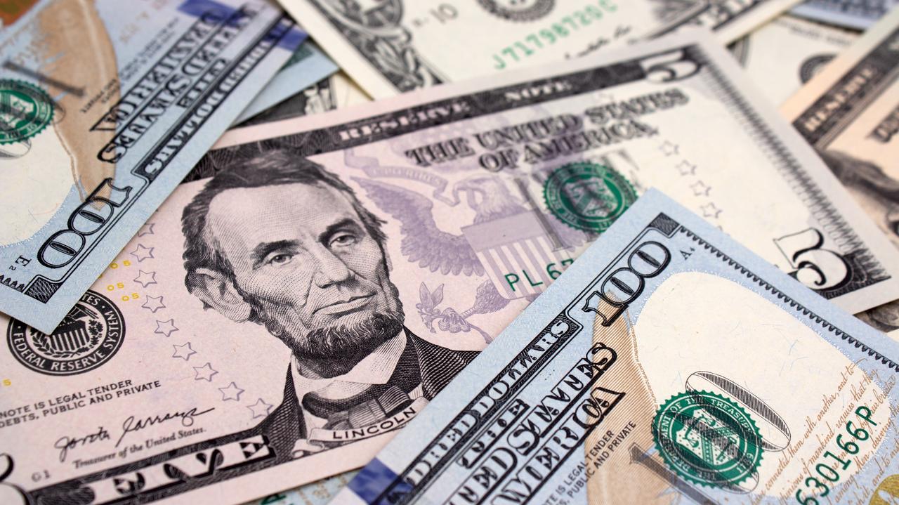 5 000 000 000 000 dolarów. Nowy rekord