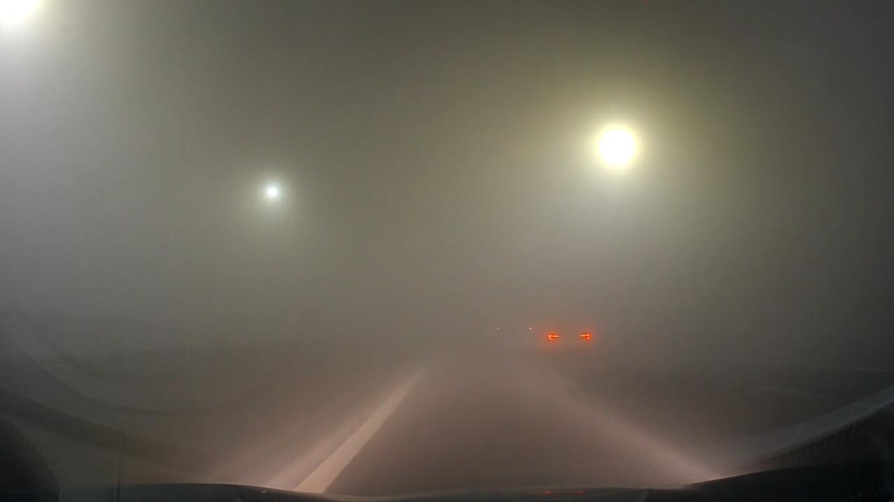 "Biała ściana". Tyle widzieli kierowcy w czasie karambolu na S19. Nagranie