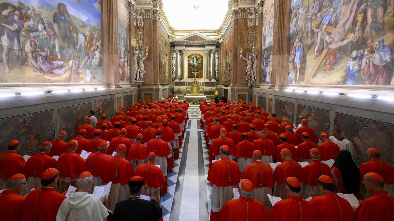 "Nieoczekiwana" nominacja Franciszka. Kim jest najmłodszy kardynał na konklawe?