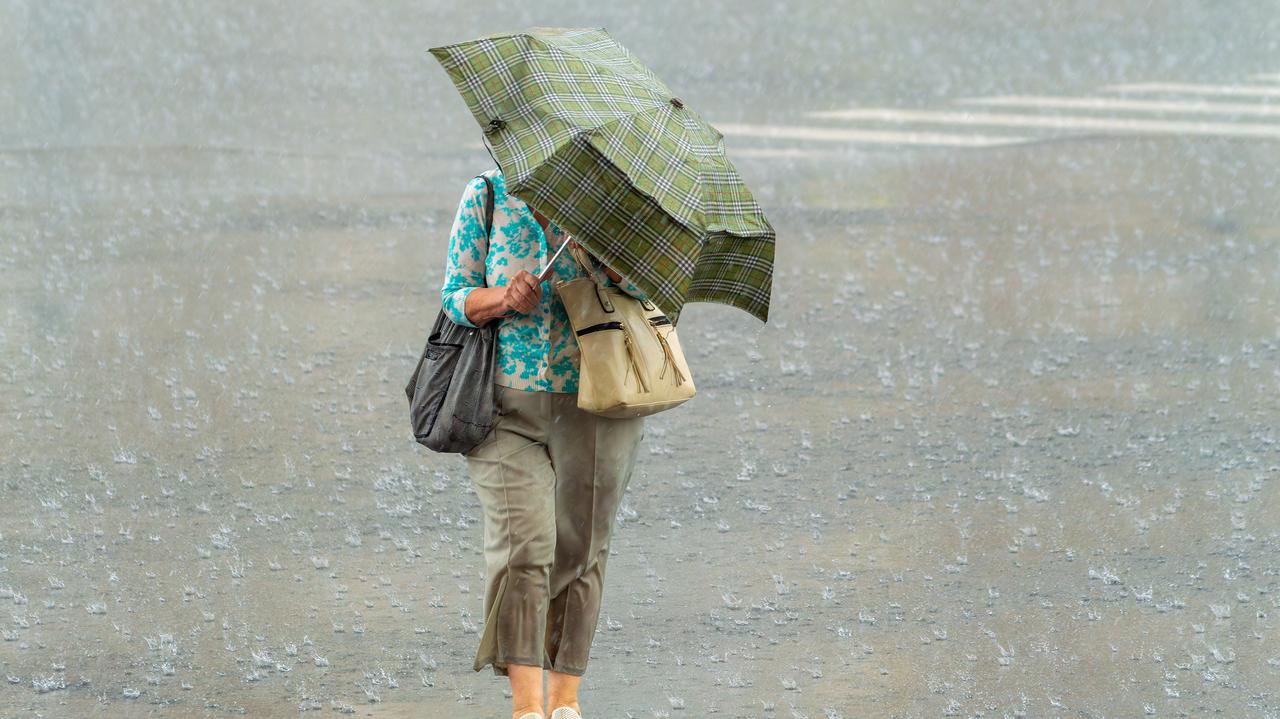 Niż za niżem. Nadchodzą kolejne intensywne opady