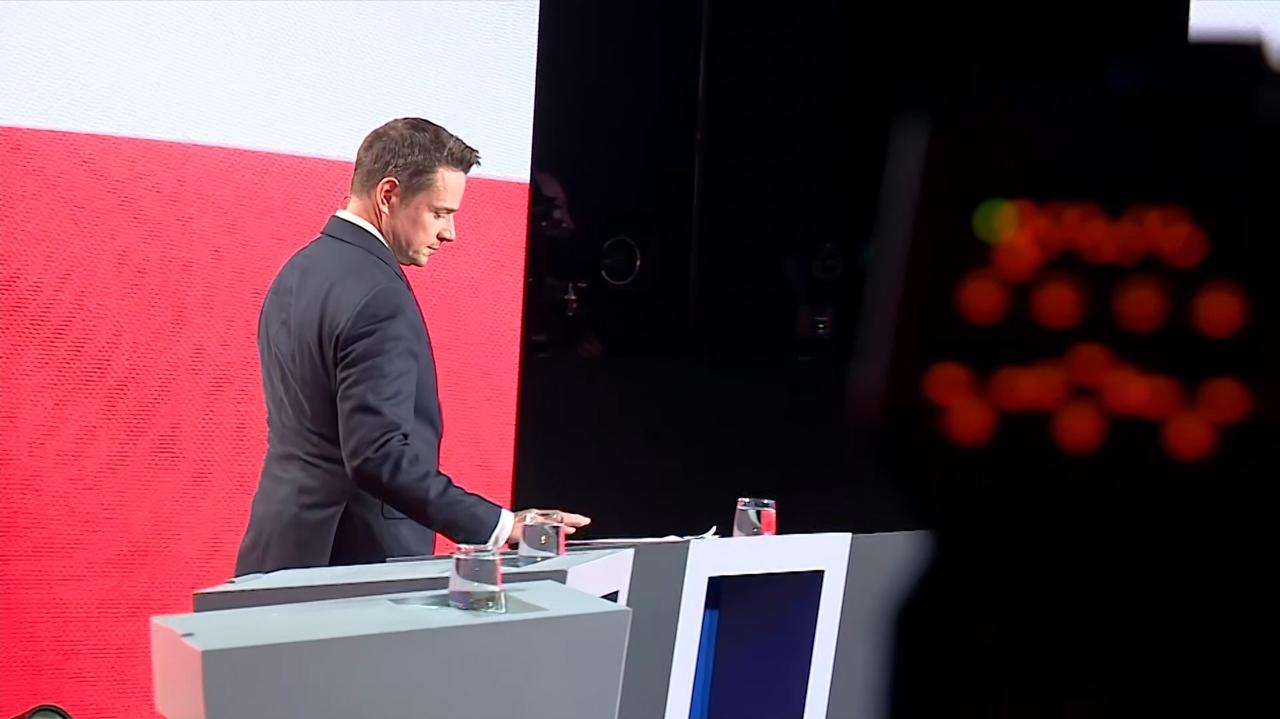 "Nie taka siła jak Papa", "wyuczone formułki". Kulisy i tajne sondaże po debacie
