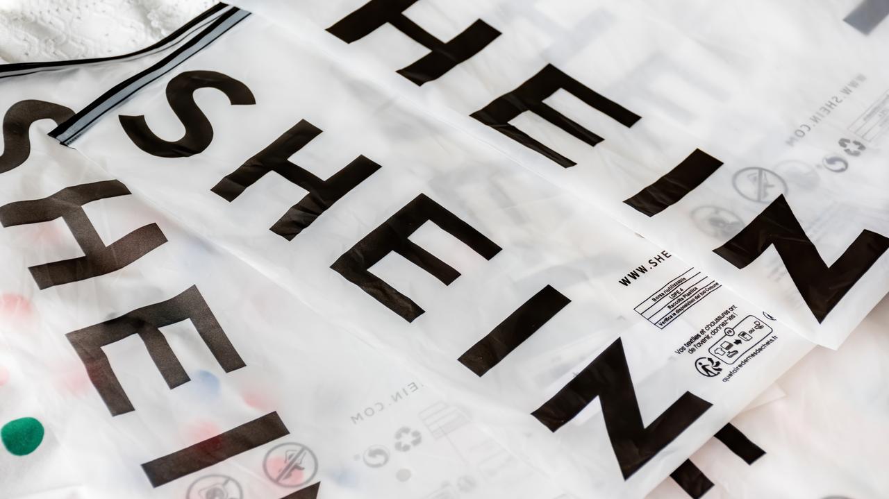 Shein ukarany we Francji. Regulator wskazuje nadużycia