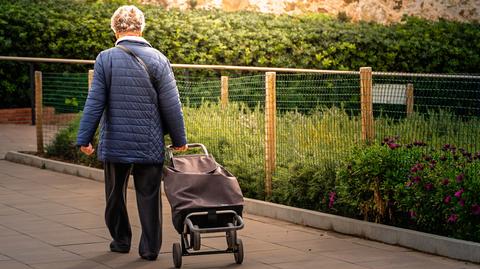 senior emeryt shutterstock_2639896625_1