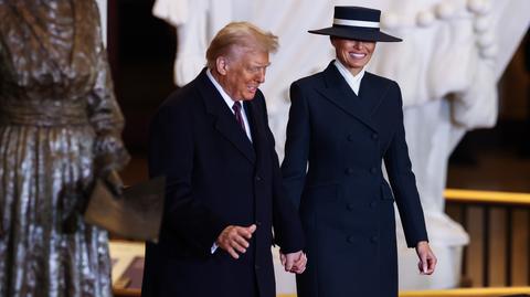 O tych momentach z inauguracji mówi cały świat. Najwięcej uwagi przykuła kreacja Melanii Trump