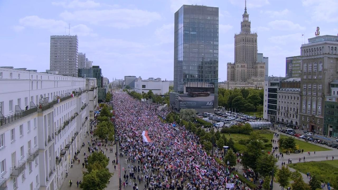 Pierwsze szacunki dotyczące frekwencji na marszach