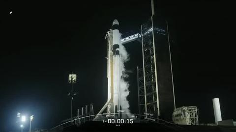 Start misji Ax-4