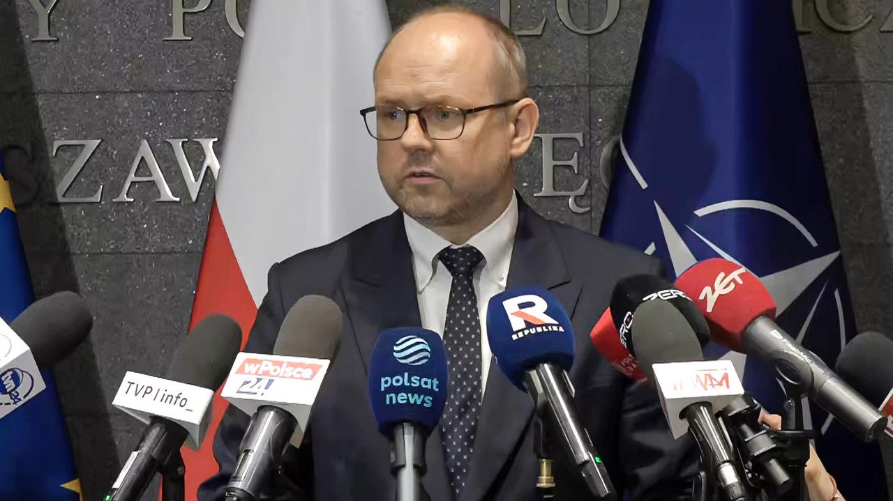 Nawrocki nie był informowany o pociskach przekazanych Ukrainie? Kosiniak-Kamysz: otoczenie prezydenta kłamie